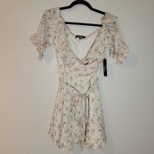 NWT Lulu's Cream & Tan Ruffle Floral Print Short Sleeve Mini Dress